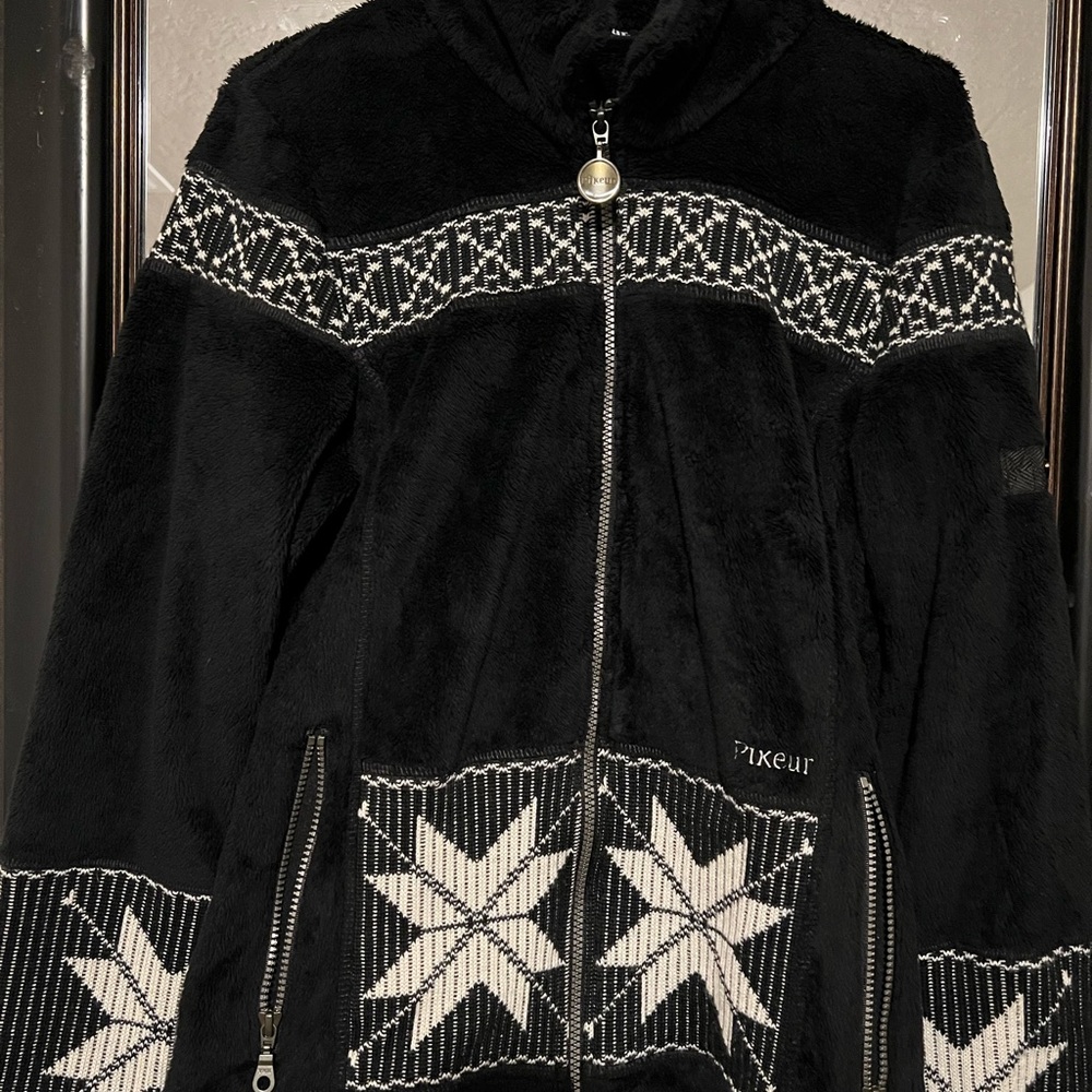 Pikeur black and White Women's designer ski jacket